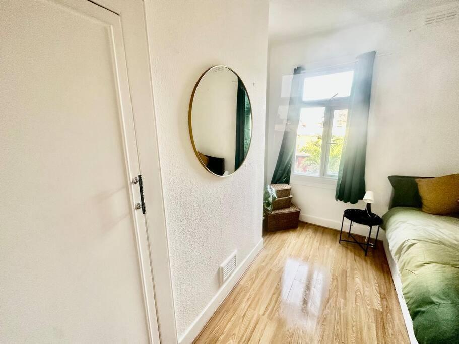 Cosy Two Bedroom Apartment,Se13 Лондон Экстерьер фото